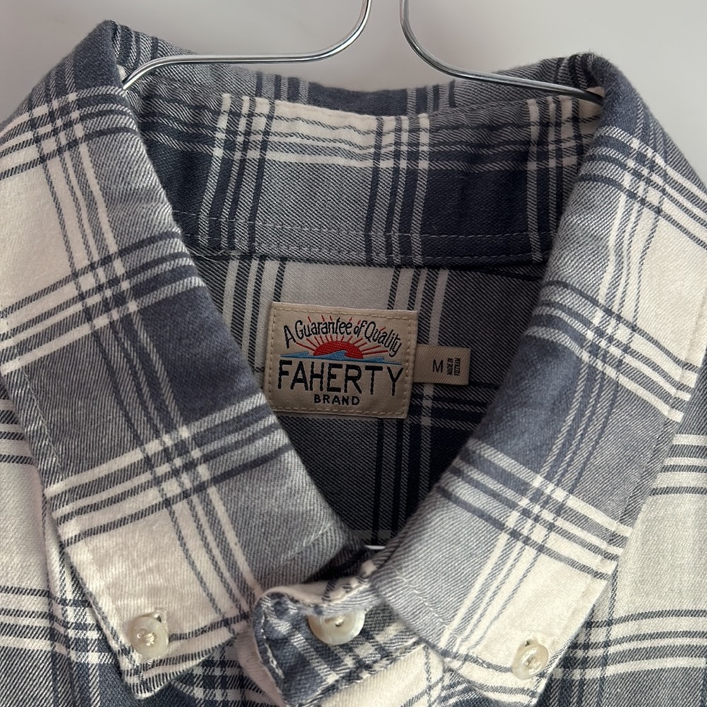 Faherty Button Down | Never Worn/Mint Condition - image 2